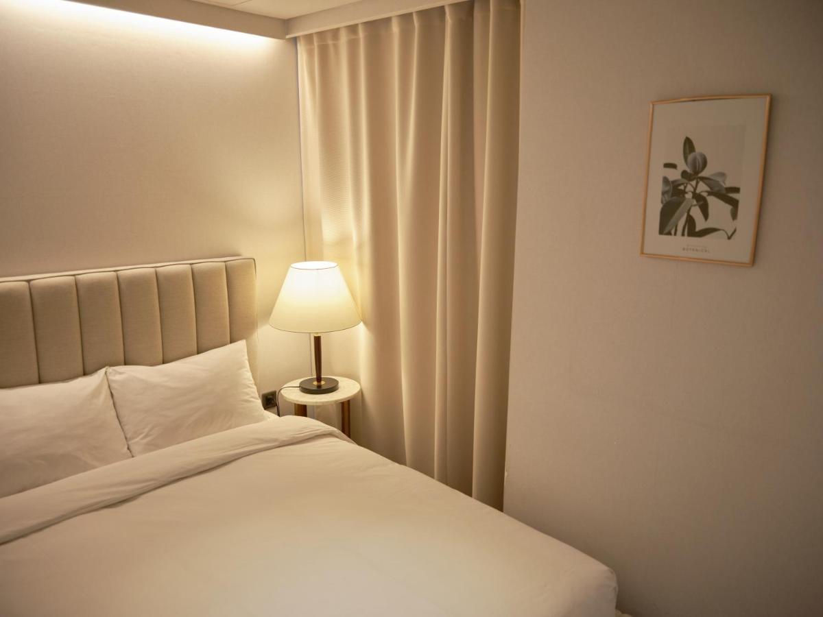 Uh The Jongno Hotel 2*